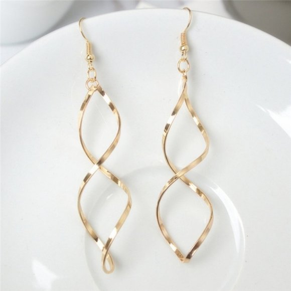NEW "Plot Twist" Minimalist Swirl Drop Earrings - Picture 2 of 9